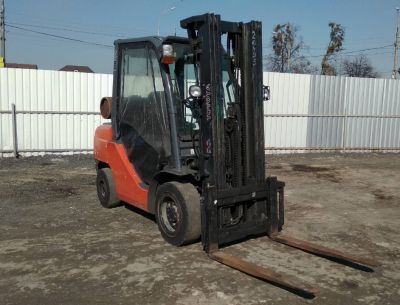 Автопогрузчик Toyota 02-8 FGF 30