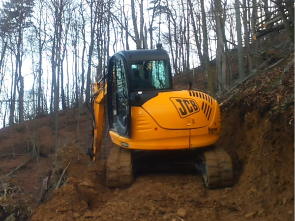 JCB (Джи Сі Бі) Міді екскаватор JCB 8080ZTS (24 години)