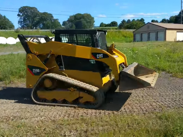 Caterpillar (CAT) Гусеничний навантажувач Caterpillar 259B3 (24 години)