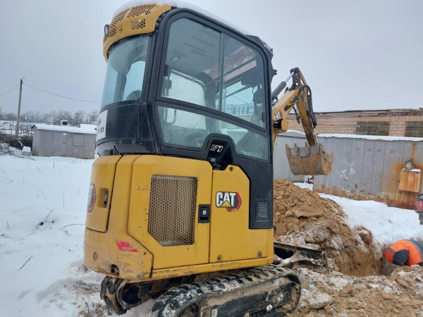 Півзміни Міні-екскаватор Caterpillar 301.6 (4 години)