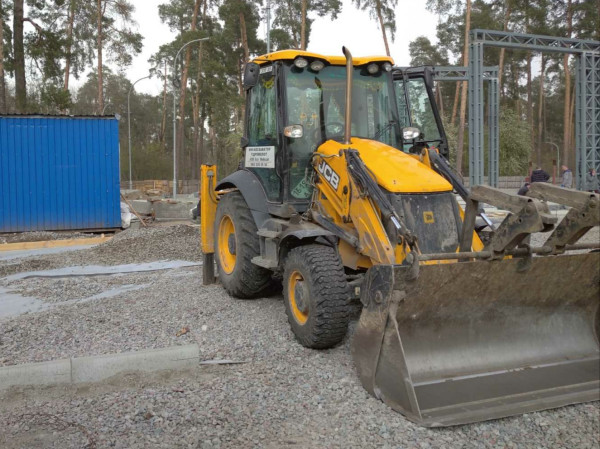 Экскаватор-погрузчик  JCB 3CX