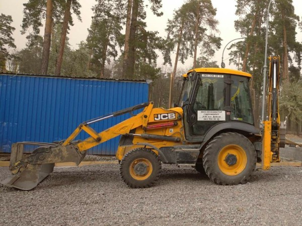 Екскаватор-навантажувач JCB 3CX