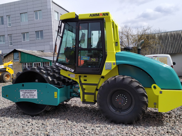 Каток грунтовый AMMANN ASC70 с кулачками