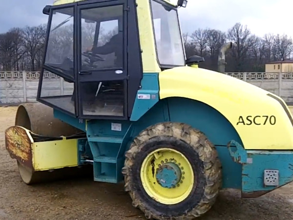 Каток грунтовый AMMANN ASC70 с кулачками