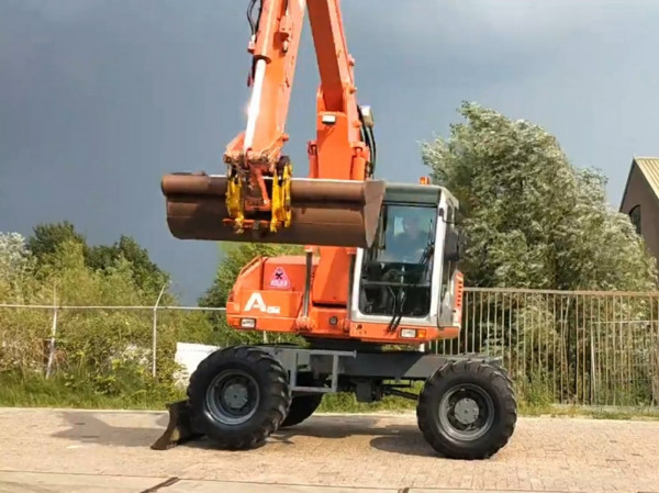 Колісний екскаватор Atlas 1304M