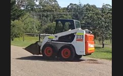 Міні-навантажувач Bobcat S130