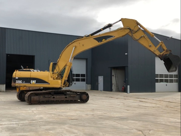 Гусеничний екскаватор  Caterpillar 325C LN (16 годин)