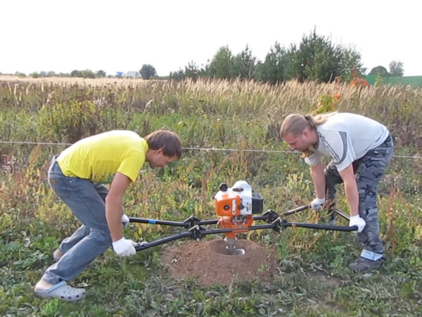 Мотобур STIHL (BT360)