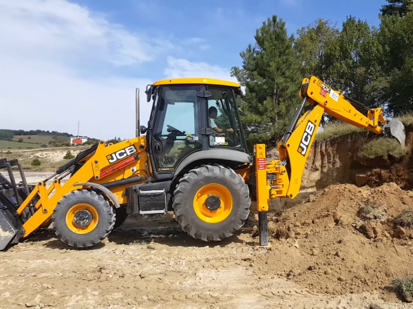 Екскаватор-навантажувач JCB 3CX Contractor