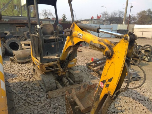 Міні екскаватор JCB 8014