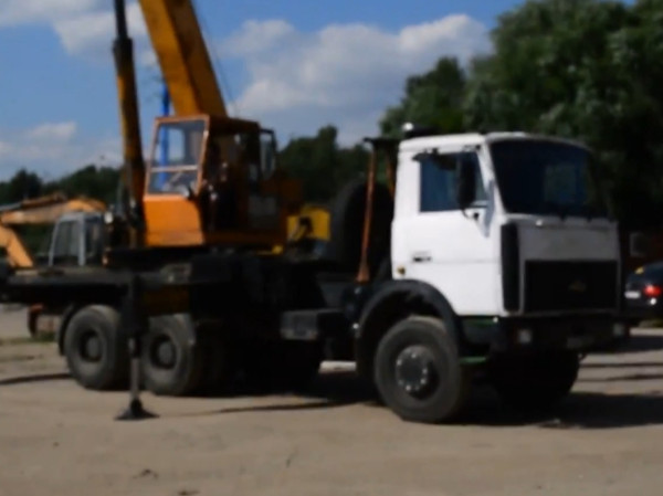 Автокран 25 т