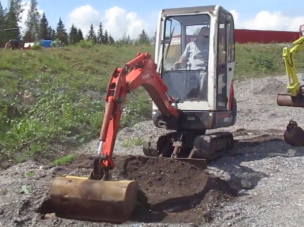 Мини-экскаватор KUBOTA KX36-3