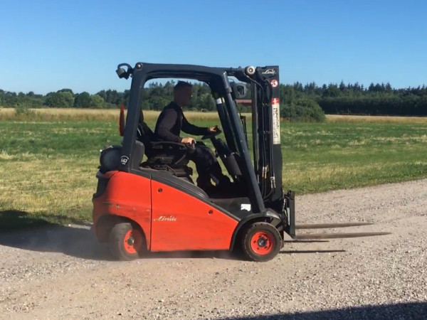 Вилковий навантажувач Linde H16T