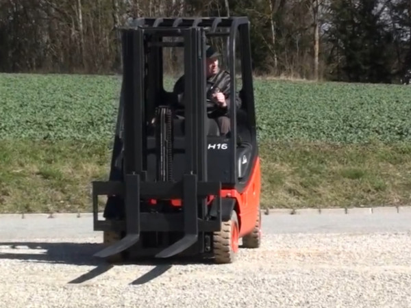 Вилковий навантажувач Linde H16T