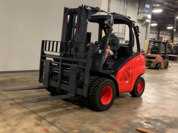 Вилочный погрузчик Linde H50D
