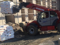 Телескопический погрузчик Manitou MT-1840